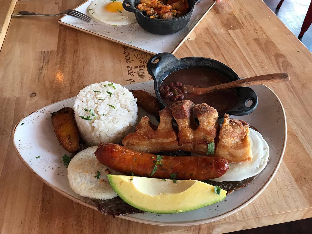 Craving For Authentic Colombian Restaurant In Miami, FL? La Ventana Is Here To Serve You The Best!