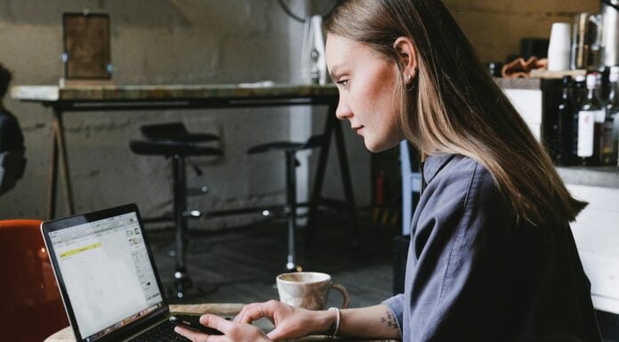 AI-Ready Content: How Local Businesses Should Write for Google AND ChatGPT