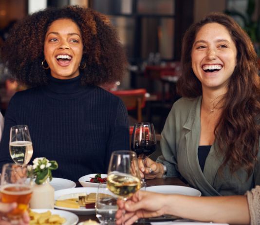 AI Discoverability for Restaurants: The New Way Customers Find Where to Eat Restaurant marketing AI discoverability and local search visibility